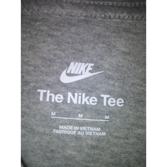 NWT Boy's Nike Baseball Character T-Shirt Grey M - Picture 6 of 8